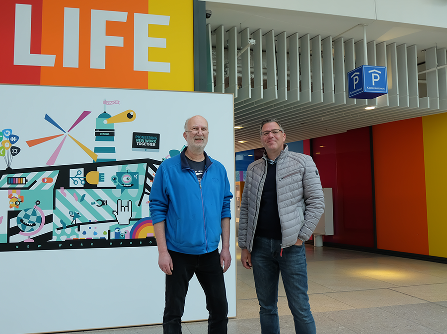Carsten Heuer, WILKA Fachhändler, und Marcel Beu vom WILKA Außendienst im Gespräch vor Ort.