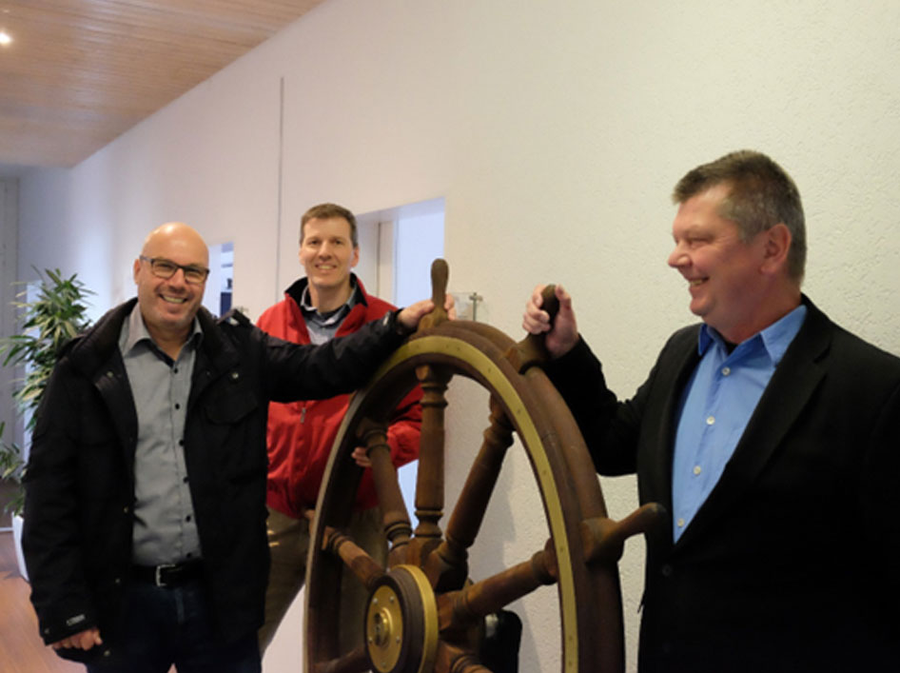 Vertreter der Stadtwerke Konstanz, Josef Peters OHG und WILK Schließtechnik